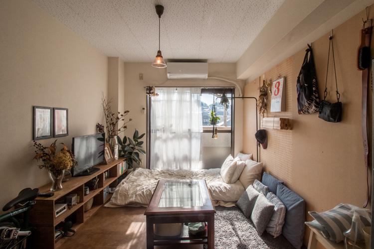 暮らしかたのイメージ(写真は有孔ボードで仕上げた、別の部屋です)