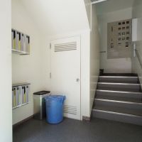 千代田区神田猿楽町の賃貸物件/エレベーターはなく階段のみ