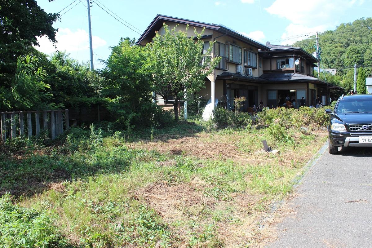 山形県山形市大字平清水の賃貸物件/家庭菜園スペース。耕すところからスタートではあるが、十分な広さ。