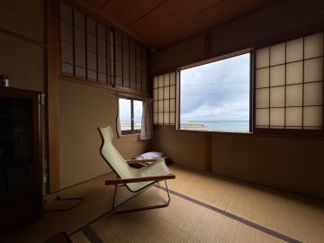 山形県鶴岡市堅苔沢の売買物件/夕凪の週末住宅