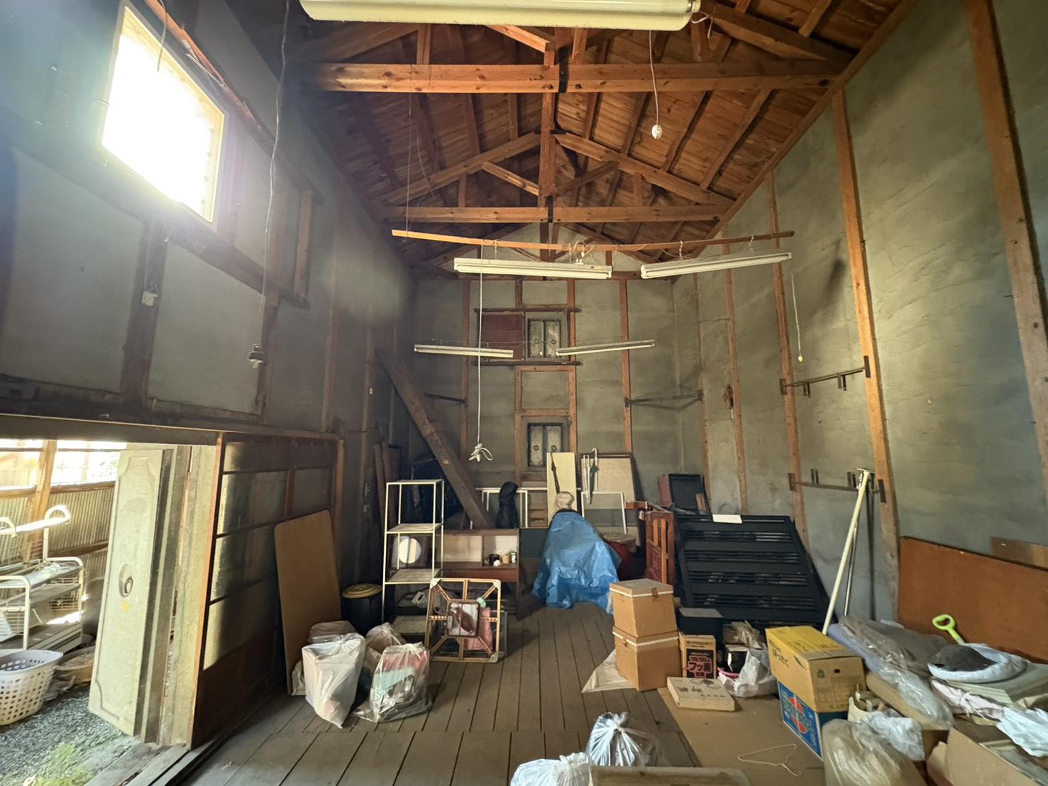 山形県東村山郡山辺町大字山辺の売買物件/圧倒的な天井高が妄想を搔き立てます。