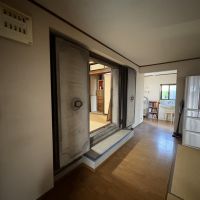 山形県東村山郡山辺町大字山辺の売買物件/座敷蔵への入り口は異世界への扉のような。