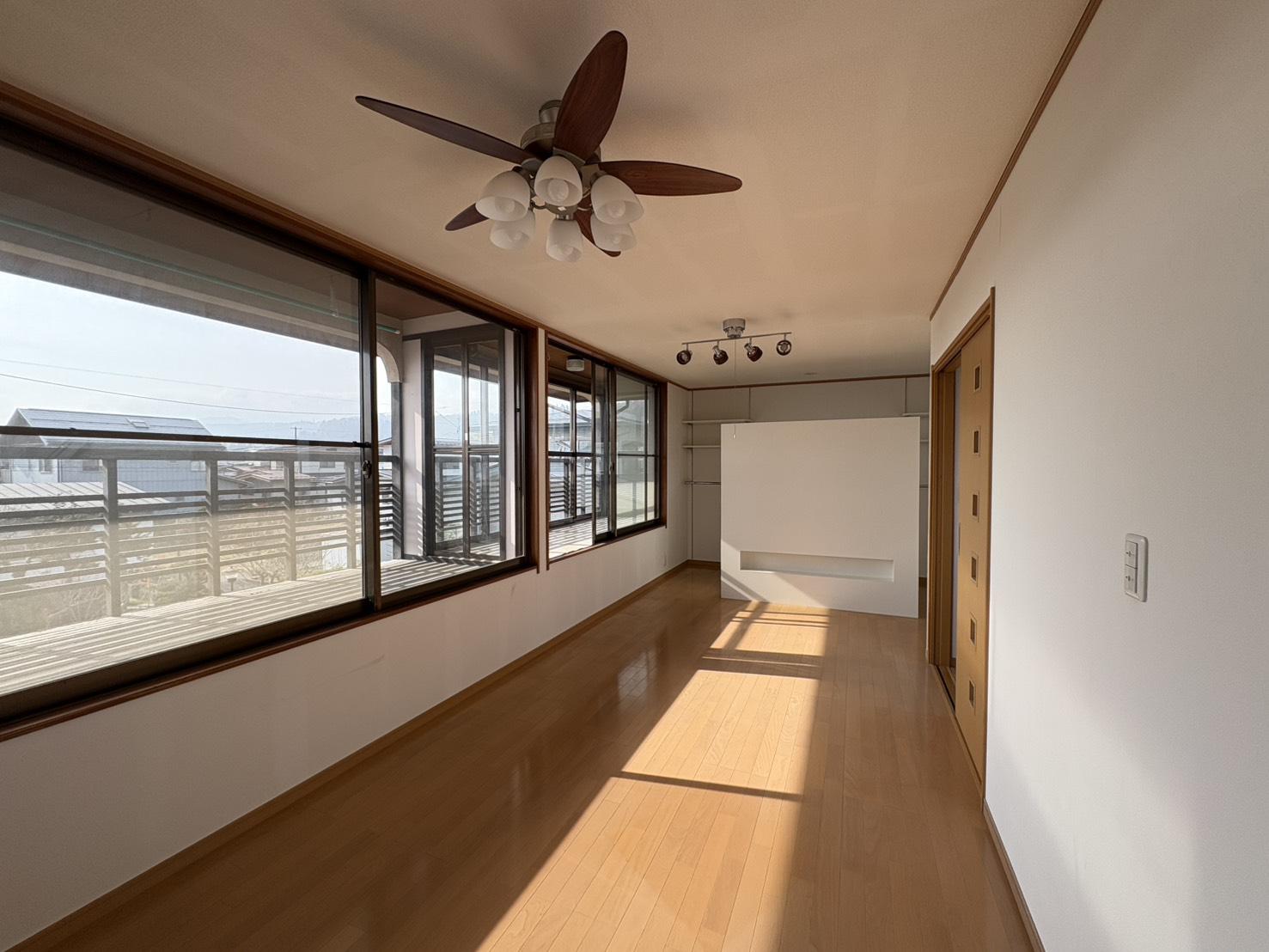 山形県東村山郡山辺町大字山辺の売買物件/2階もフルリフォーム済み。