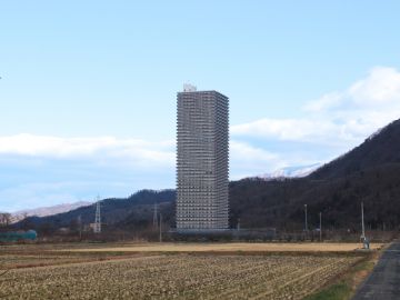 山形県上山市宮脇の売買物件/異質すぎる41階タワマン