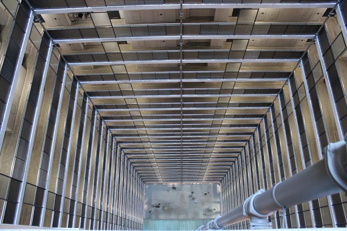 山形県上山市宮脇の売買物件/異質すぎる建物、でも住んでみると悪くない。
むしろ、この違和感が癖になる。