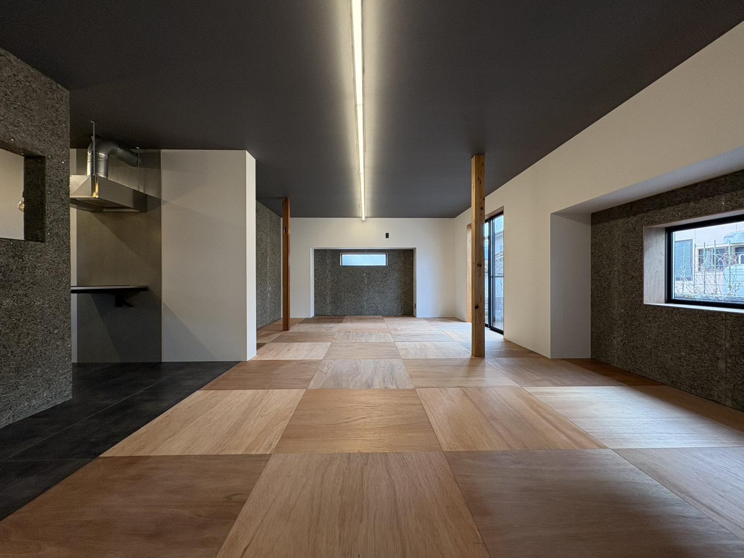 山形県山形市長町の賃貸物件/間仕切りを取り払った広々としたLDK空間。