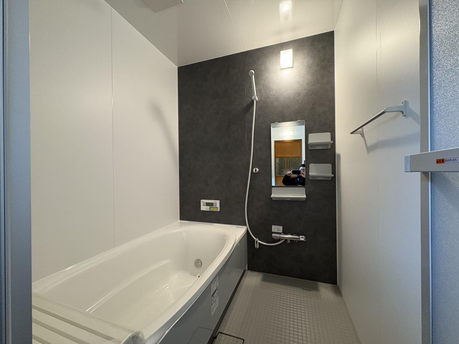 山形県山形市長町の賃貸物件/大きな湯船で一日の疲れを癒して下さい。