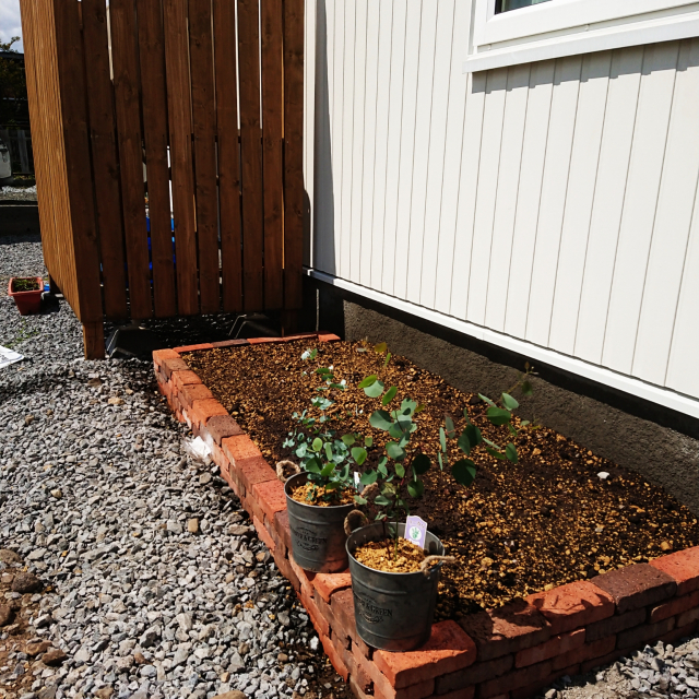 花壇diy実例選 Roomclip Mag 暮らしとインテリアのwebマガジン 花壇diy実例選 Roomclip Mag 暮らしとインテリアのwebマガジン