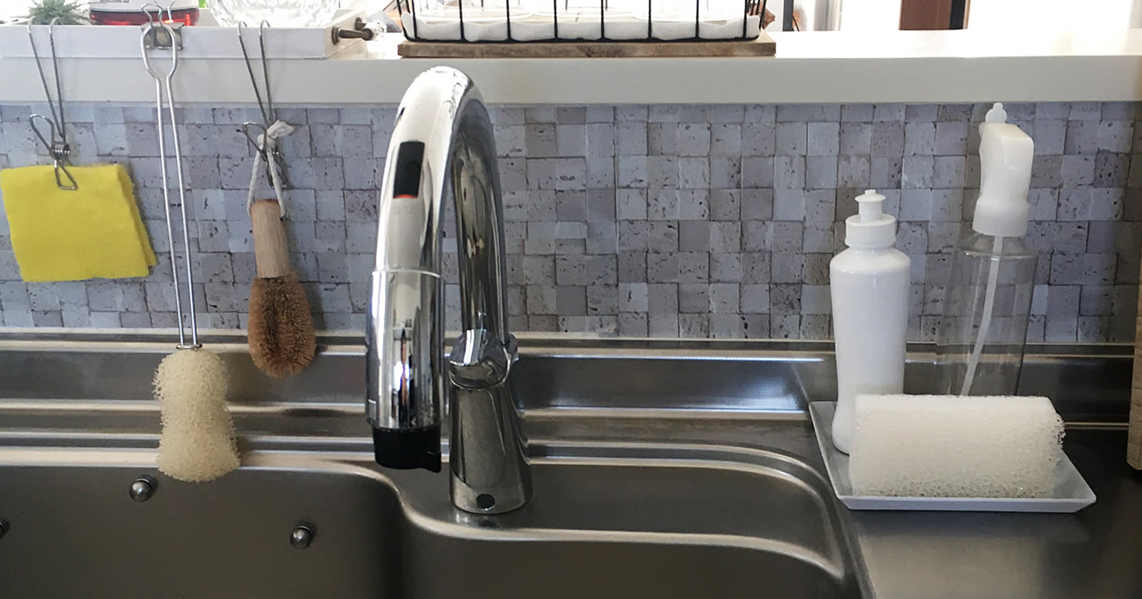 キッチンのスポンジ置き場