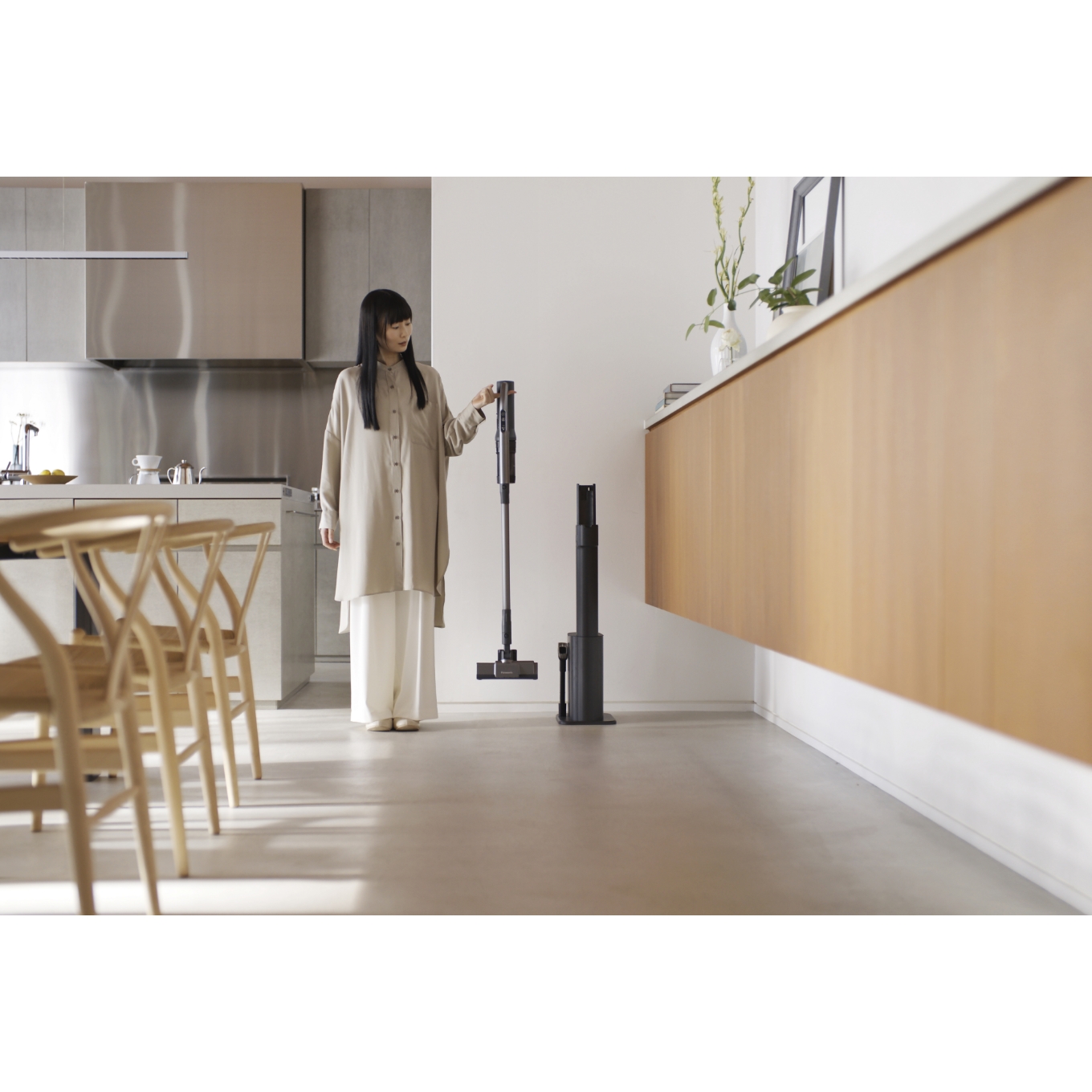 【無料モニター】片手でお掃除、しっかりキレイ！掃除をラクにするパナソニック・コードレススティック掃除機を30名様にプレゼント！