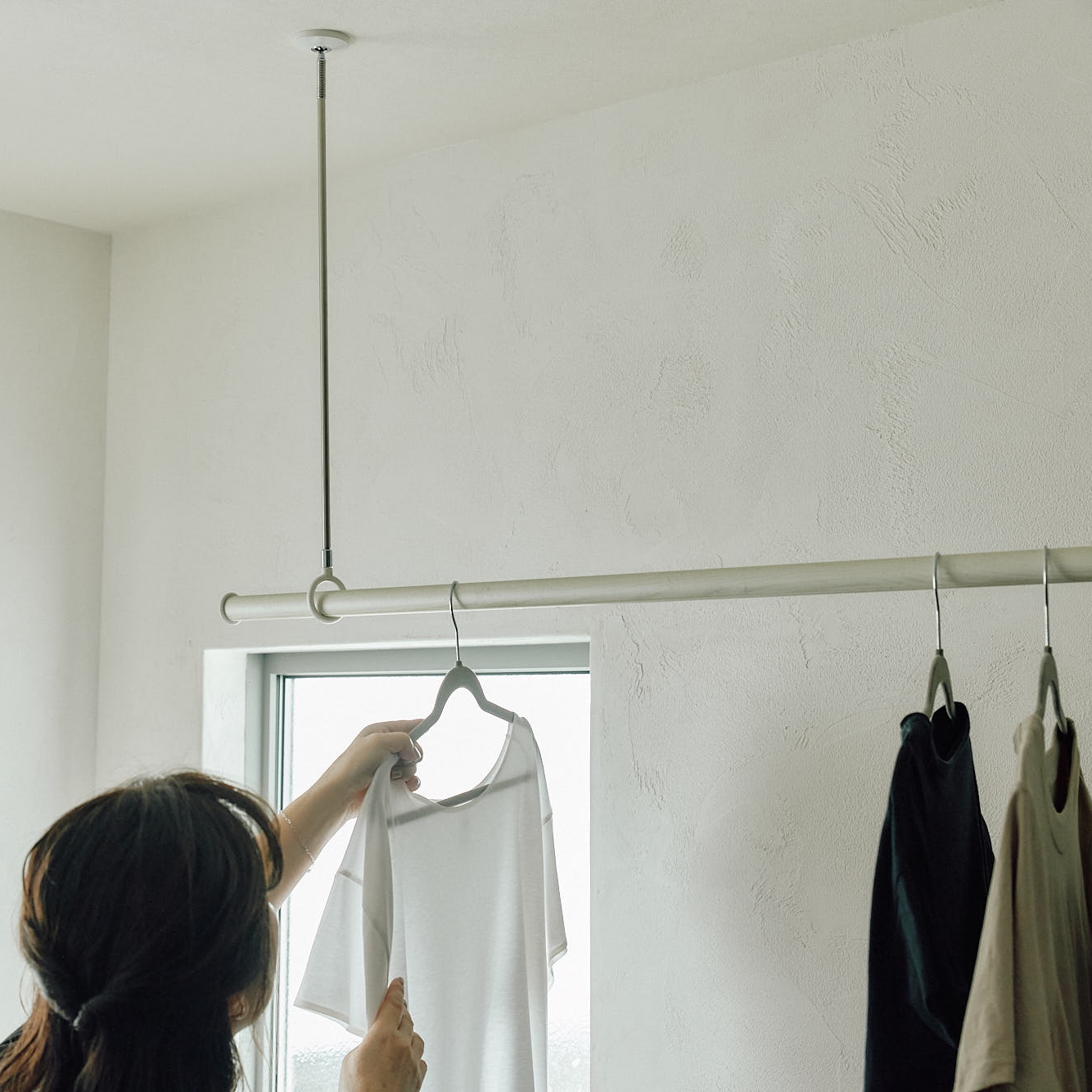 【capelさん編】暮らしの変化に合わせて使える。家事も趣味もこなすスペースでホスクリーンが大活躍！[PR]