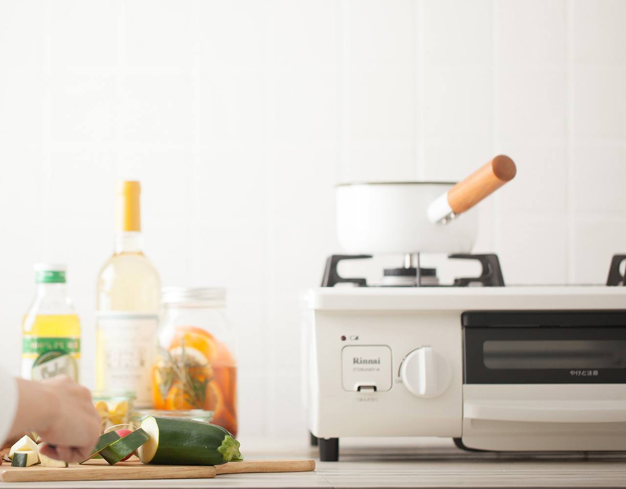 【無料サンプリング】賃貸キッチンおしゃれ化計画【HOWARO】”白いコンロ”で素敵なキッチンにしたい方募集！  