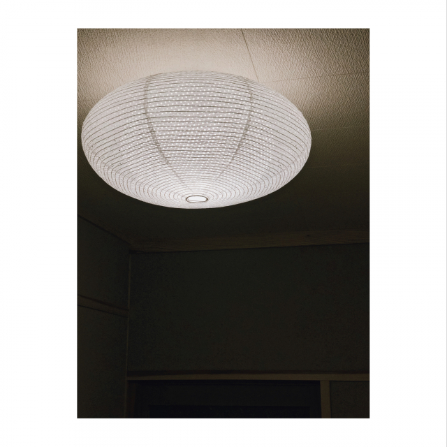 おすすめ玄関照明100選 北欧やアンティーク 和風など Roomclip Mag 暮らしとインテリアのwebマガジン