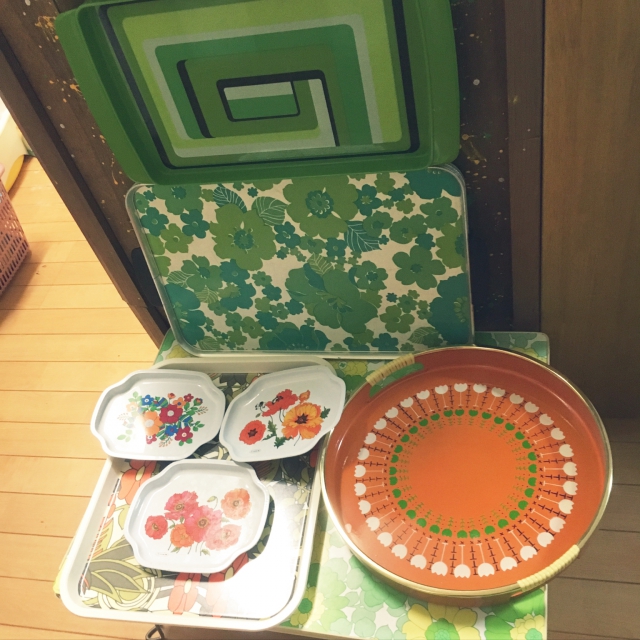 カラフルで楽しい！昭和レトロな食器をご紹介 | RoomClip mag | 暮らし