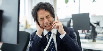 カスハラを会社が守ってくれないときの対処法｜会社への損害賠償請求を中心に解説