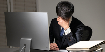 年俸制でも残業代は出る？出ないケースと計算方法をわかりやすく解説