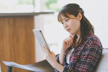 20代で退職する人はどれくらい？離職率や辞める理由を解説
