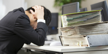 36協定を結んでいても45時間残業を3ヶ月連続は違法？残業が続く時の対処法解説