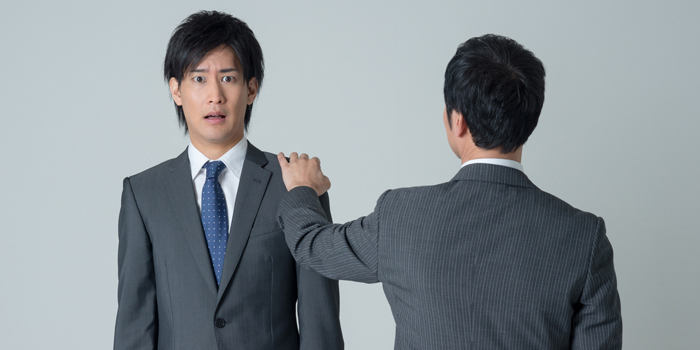 新卒の解雇は不当？妥当な解雇理由と不当解雇にあった場合の対処法も解説