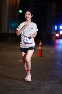 BIB: 12994, 
                            <button type="button" onclick="openModal(18653499)" class="btn btn-primary btn-sm float-right btn-popup" data-toggle="modal" data-target=".modal-high-quality">
                        <i class="fas fa-shopping-cart"></i> Add to Cart
                    </button>
                                            <button type="button" onclick="isThisMe(18653499, true)" class="btn btn-success btn-sm float-right btn-popup btn-isme hidden" data-toggle="tooltip" data-placement="bottom" title="นี่คือรูปของคุณใช่ไหม คลิกที่นี่เพื่อเอาเข้าอัลบั้ม">
                        <i class="fas fa-plus"></i> Add to album
                    </button>
                    <button type="button" onclick="isThisMe(18653499, false)" class="btn btn-warning btn-sm float-right btn-popup btn-isnotme hidden">
                        <i class="fas fa-ban"></i> Remove from album
                    </button>