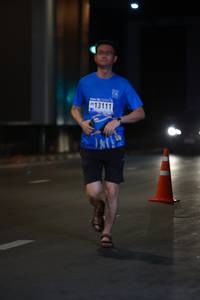 BIB: 13111
                            <button type="button" onclick="openModal(18656426)" class="btn btn-primary btn-sm float-right btn-popup" data-toggle="modal" data-target=".modal-high-quality">
                        <i class="fas fa-shopping-cart"></i> Add to Cart
                    </button>
                                            <button type="button" onclick="isThisMe(18656426, true)" class="btn btn-success btn-sm float-right btn-popup btn-isme hidden" data-toggle="tooltip" data-placement="bottom" title="นี่คือรูปของคุณใช่ไหม คลิกที่นี่เพื่อเอาเข้าอัลบั้ม">
                        <i class="fas fa-plus"></i> Add to album
                    </button>
                    <button type="button" onclick="isThisMe(18656426, false)" class="btn btn-warning btn-sm float-right btn-popup btn-isnotme hidden">
                        <i class="fas fa-ban"></i> Remove from album
                    </button>