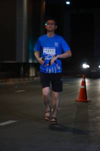 BIB: 13111
                            <button type="button" onclick="openModal(18656425)" class="btn btn-primary btn-sm float-right btn-popup" data-toggle="modal" data-target=".modal-high-quality">
                        <i class="fas fa-shopping-cart"></i> Add to Cart
                    </button>
                                            <button type="button" onclick="isThisMe(18656425, true)" class="btn btn-success btn-sm float-right btn-popup btn-isme hidden" data-toggle="tooltip" data-placement="bottom" title="นี่คือรูปของคุณใช่ไหม คลิกที่นี่เพื่อเอาเข้าอัลบั้ม">
                        <i class="fas fa-plus"></i> Add to album
                    </button>
                    <button type="button" onclick="isThisMe(18656425, false)" class="btn btn-warning btn-sm float-right btn-popup btn-isnotme hidden">
                        <i class="fas fa-ban"></i> Remove from album
                    </button>