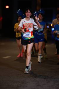 BIB: 11895, 130
                            <button type="button" onclick="openModal(18656287)" class="btn btn-primary btn-sm float-right btn-popup" data-toggle="modal" data-target=".modal-high-quality">
                        <i class="fas fa-shopping-cart"></i> Add to Cart
                    </button>
                                            <button type="button" onclick="isThisMe(18656287, true)" class="btn btn-success btn-sm float-right btn-popup btn-isme hidden" data-toggle="tooltip" data-placement="bottom" title="นี่คือรูปของคุณใช่ไหม คลิกที่นี่เพื่อเอาเข้าอัลบั้ม">
                        <i class="fas fa-plus"></i> Add to album
                    </button>
                    <button type="button" onclick="isThisMe(18656287, false)" class="btn btn-warning btn-sm float-right btn-popup btn-isnotme hidden">
                        <i class="fas fa-ban"></i> Remove from album
                    </button>