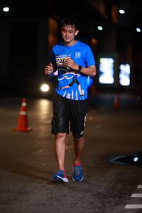 BIB: 127
                            <button type="button" onclick="openModal(18656986)" class="btn btn-primary btn-sm float-right btn-popup" data-toggle="modal" data-target=".modal-high-quality">
                        <i class="fas fa-shopping-cart"></i> Add to Cart
                    </button>
                                            <button type="button" onclick="isThisMe(18656986, true)" class="btn btn-success btn-sm float-right btn-popup btn-isme hidden" data-toggle="tooltip" data-placement="bottom" title="นี่คือรูปของคุณใช่ไหม คลิกที่นี่เพื่อเอาเข้าอัลบั้ม">
                        <i class="fas fa-plus"></i> Add to album
                    </button>
                    <button type="button" onclick="isThisMe(18656986, false)" class="btn btn-warning btn-sm float-right btn-popup btn-isnotme hidden">
                        <i class="fas fa-ban"></i> Remove from album
                    </button>