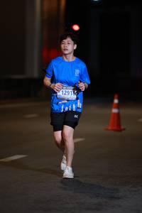 BIB: 12916
                            <button type="button" onclick="openModal(18660576)" class="btn btn-primary btn-sm float-right btn-popup" data-toggle="modal" data-target=".modal-high-quality">
                        <i class="fas fa-shopping-cart"></i> Add to Cart
                    </button>
                                            <button type="button" onclick="isThisMe(18660576, true)" class="btn btn-success btn-sm float-right btn-popup btn-isme hidden" data-toggle="tooltip" data-placement="bottom" title="นี่คือรูปของคุณใช่ไหม คลิกที่นี่เพื่อเอาเข้าอัลบั้ม">
                        <i class="fas fa-plus"></i> Add to album
                    </button>
                    <button type="button" onclick="isThisMe(18660576, false)" class="btn btn-warning btn-sm float-right btn-popup btn-isnotme hidden">
                        <i class="fas fa-ban"></i> Remove from album
                    </button>