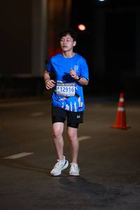 BIB: 12916
                            <button type="button" onclick="openModal(18660580)" class="btn btn-primary btn-sm float-right btn-popup" data-toggle="modal" data-target=".modal-high-quality">
                        <i class="fas fa-shopping-cart"></i> Add to Cart
                    </button>
                                            <button type="button" onclick="isThisMe(18660580, true)" class="btn btn-success btn-sm float-right btn-popup btn-isme hidden" data-toggle="tooltip" data-placement="bottom" title="นี่คือรูปของคุณใช่ไหม คลิกที่นี่เพื่อเอาเข้าอัลบั้ม">
                        <i class="fas fa-plus"></i> Add to album
                    </button>
                    <button type="button" onclick="isThisMe(18660580, false)" class="btn btn-warning btn-sm float-right btn-popup btn-isnotme hidden">
                        <i class="fas fa-ban"></i> Remove from album
                    </button>