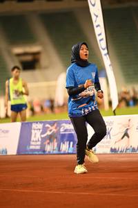 BIB: 2460
                            <button type="button" onclick="openModal(18720674)" class="btn btn-primary btn-sm float-right btn-popup" data-toggle="modal" data-target=".modal-high-quality">
                        <i class="fas fa-shopping-cart"></i> Add to Cart
                    </button>
                                            <button type="button" onclick="isThisMe(18720674, true)" class="btn btn-success btn-sm float-right btn-popup btn-isme hidden" data-toggle="tooltip" data-placement="bottom" title="นี่คือรูปของคุณใช่ไหม คลิกที่นี่เพื่อเอาเข้าอัลบั้ม">
                        <i class="fas fa-plus"></i> Add to album
                    </button>
                    <button type="button" onclick="isThisMe(18720674, false)" class="btn btn-warning btn-sm float-right btn-popup btn-isnotme hidden">
                        <i class="fas fa-ban"></i> Remove from album
                    </button>