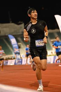 BIB: 1214
                            <button type="button" onclick="openModal(18699913)" class="btn btn-primary btn-sm float-right btn-popup" data-toggle="modal" data-target=".modal-high-quality">
                        <i class="fas fa-shopping-cart"></i> Add to Cart
                    </button>
                                            <button type="button" onclick="isThisMe(18699913, true)" class="btn btn-success btn-sm float-right btn-popup btn-isme hidden" data-toggle="tooltip" data-placement="bottom" title="นี่คือรูปของคุณใช่ไหม คลิกที่นี่เพื่อเอาเข้าอัลบั้ม">
                        <i class="fas fa-plus"></i> Add to album
                    </button>
                    <button type="button" onclick="isThisMe(18699913, false)" class="btn btn-warning btn-sm float-right btn-popup btn-isnotme hidden">
                        <i class="fas fa-ban"></i> Remove from album
                    </button>