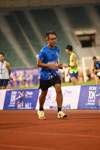 BIB: 2022
                            <button type="button" onclick="openModal(18720581)" class="btn btn-primary btn-sm float-right btn-popup" data-toggle="modal" data-target=".modal-high-quality">
                        <i class="fas fa-shopping-cart"></i> Add to Cart
                    </button>
                                            <button type="button" onclick="isThisMe(18720581, true)" class="btn btn-success btn-sm float-right btn-popup btn-isme hidden" data-toggle="tooltip" data-placement="bottom" title="นี่คือรูปของคุณใช่ไหม คลิกที่นี่เพื่อเอาเข้าอัลบั้ม">
                        <i class="fas fa-plus"></i> Add to album
                    </button>
                    <button type="button" onclick="isThisMe(18720581, false)" class="btn btn-warning btn-sm float-right btn-popup btn-isnotme hidden">
                        <i class="fas fa-ban"></i> Remove from album
                    </button>