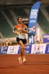 BIB: 12104
                            <button type="button" onclick="openModal(18699506)" class="btn btn-primary btn-sm float-right btn-popup" data-toggle="modal" data-target=".modal-high-quality">
                        <i class="fas fa-shopping-cart"></i> Add to Cart
                    </button>
                                            <button type="button" onclick="isThisMe(18699506, true)" class="btn btn-success btn-sm float-right btn-popup btn-isme hidden" data-toggle="tooltip" data-placement="bottom" title="นี่คือรูปของคุณใช่ไหม คลิกที่นี่เพื่อเอาเข้าอัลบั้ม">
                        <i class="fas fa-plus"></i> Add to album
                    </button>
                    <button type="button" onclick="isThisMe(18699506, false)" class="btn btn-warning btn-sm float-right btn-popup btn-isnotme hidden">
                        <i class="fas fa-ban"></i> Remove from album
                    </button>