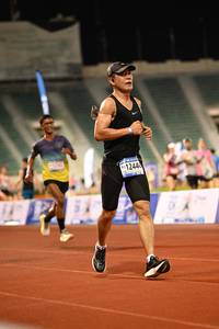 BIB: 12440
                            <button type="button" onclick="openModal(18718924)" class="btn btn-primary btn-sm float-right btn-popup" data-toggle="modal" data-target=".modal-high-quality">
                        <i class="fas fa-shopping-cart"></i> Add to Cart
                    </button>
                                            <button type="button" onclick="isThisMe(18718924, true)" class="btn btn-success btn-sm float-right btn-popup btn-isme hidden" data-toggle="tooltip" data-placement="bottom" title="นี่คือรูปของคุณใช่ไหม คลิกที่นี่เพื่อเอาเข้าอัลบั้ม">
                        <i class="fas fa-plus"></i> Add to album
                    </button>
                    <button type="button" onclick="isThisMe(18718924, false)" class="btn btn-warning btn-sm float-right btn-popup btn-isnotme hidden">
                        <i class="fas fa-ban"></i> Remove from album
                    </button>