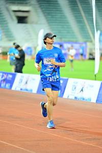 BIB: 126
                            <button type="button" onclick="openModal(18716184)" class="btn btn-primary btn-sm float-right btn-popup" data-toggle="modal" data-target=".modal-high-quality">
                        <i class="fas fa-shopping-cart"></i> Add to Cart
                    </button>
                                            <button type="button" onclick="isThisMe(18716184, true)" class="btn btn-success btn-sm float-right btn-popup btn-isme hidden" data-toggle="tooltip" data-placement="bottom" title="นี่คือรูปของคุณใช่ไหม คลิกที่นี่เพื่อเอาเข้าอัลบั้ม">
                        <i class="fas fa-plus"></i> Add to album
                    </button>
                    <button type="button" onclick="isThisMe(18716184, false)" class="btn btn-warning btn-sm float-right btn-popup btn-isnotme hidden">
                        <i class="fas fa-ban"></i> Remove from album
                    </button>