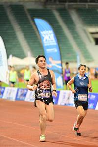 BIB: 1186, 11998
                            <button type="button" onclick="openModal(18714290)" class="btn btn-primary btn-sm float-right btn-popup" data-toggle="modal" data-target=".modal-high-quality">
                        <i class="fas fa-shopping-cart"></i> Add to Cart
                    </button>
                                            <button type="button" onclick="isThisMe(18714290, true)" class="btn btn-success btn-sm float-right btn-popup btn-isme hidden" data-toggle="tooltip" data-placement="bottom" title="นี่คือรูปของคุณใช่ไหม คลิกที่นี่เพื่อเอาเข้าอัลบั้ม">
                        <i class="fas fa-plus"></i> Add to album
                    </button>
                    <button type="button" onclick="isThisMe(18714290, false)" class="btn btn-warning btn-sm float-right btn-popup btn-isnotme hidden">
                        <i class="fas fa-ban"></i> Remove from album
                    </button>