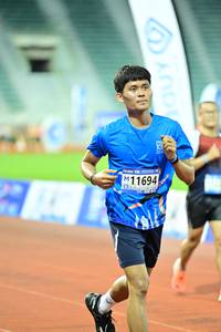 BIB: 11694
                            <button type="button" onclick="openModal(18715014)" class="btn btn-primary btn-sm float-right btn-popup" data-toggle="modal" data-target=".modal-high-quality">
                        <i class="fas fa-shopping-cart"></i> Add to Cart
                    </button>
                                            <button type="button" onclick="isThisMe(18715014, true)" class="btn btn-success btn-sm float-right btn-popup btn-isme hidden" data-toggle="tooltip" data-placement="bottom" title="นี่คือรูปของคุณใช่ไหม คลิกที่นี่เพื่อเอาเข้าอัลบั้ม">
                        <i class="fas fa-plus"></i> Add to album
                    </button>
                    <button type="button" onclick="isThisMe(18715014, false)" class="btn btn-warning btn-sm float-right btn-popup btn-isnotme hidden">
                        <i class="fas fa-ban"></i> Remove from album
                    </button>