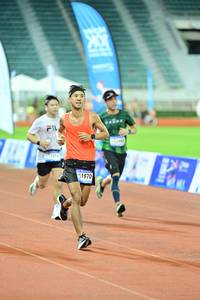 BIB: 11970
                            <button type="button" onclick="openModal(18714374)" class="btn btn-primary btn-sm float-right btn-popup" data-toggle="modal" data-target=".modal-high-quality">
                        <i class="fas fa-shopping-cart"></i> Add to Cart
                    </button>
                                            <button type="button" onclick="isThisMe(18714374, true)" class="btn btn-success btn-sm float-right btn-popup btn-isme hidden" data-toggle="tooltip" data-placement="bottom" title="นี่คือรูปของคุณใช่ไหม คลิกที่นี่เพื่อเอาเข้าอัลบั้ม">
                        <i class="fas fa-plus"></i> Add to album
                    </button>
                    <button type="button" onclick="isThisMe(18714374, false)" class="btn btn-warning btn-sm float-right btn-popup btn-isnotme hidden">
                        <i class="fas fa-ban"></i> Remove from album
                    </button>