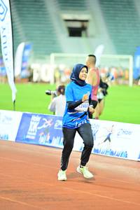 BIB: 12460
                            <button type="button" onclick="openModal(18715713)" class="btn btn-primary btn-sm float-right btn-popup" data-toggle="modal" data-target=".modal-high-quality">
                        <i class="fas fa-shopping-cart"></i> Add to Cart
                    </button>
                                            <button type="button" onclick="isThisMe(18715713, true)" class="btn btn-success btn-sm float-right btn-popup btn-isme hidden" data-toggle="tooltip" data-placement="bottom" title="นี่คือรูปของคุณใช่ไหม คลิกที่นี่เพื่อเอาเข้าอัลบั้ม">
                        <i class="fas fa-plus"></i> Add to album
                    </button>
                    <button type="button" onclick="isThisMe(18715713, false)" class="btn btn-warning btn-sm float-right btn-popup btn-isnotme hidden">
                        <i class="fas fa-ban"></i> Remove from album
                    </button>