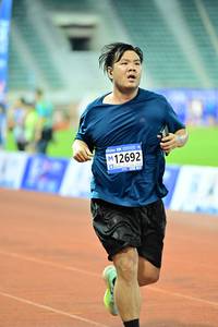 BIB: 12692
                            <button type="button" onclick="openModal(18718466)" class="btn btn-primary btn-sm float-right btn-popup" data-toggle="modal" data-target=".modal-high-quality">
                        <i class="fas fa-shopping-cart"></i> Add to Cart
                    </button>
                                            <button type="button" onclick="isThisMe(18718466, true)" class="btn btn-success btn-sm float-right btn-popup btn-isme hidden" data-toggle="tooltip" data-placement="bottom" title="นี่คือรูปของคุณใช่ไหม คลิกที่นี่เพื่อเอาเข้าอัลบั้ม">
                        <i class="fas fa-plus"></i> Add to album
                    </button>
                    <button type="button" onclick="isThisMe(18718466, false)" class="btn btn-warning btn-sm float-right btn-popup btn-isnotme hidden">
                        <i class="fas fa-ban"></i> Remove from album
                    </button>