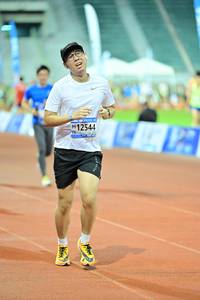 BIB: 12544
                            <button type="button" onclick="openModal(18715599)" class="btn btn-primary btn-sm float-right btn-popup" data-toggle="modal" data-target=".modal-high-quality">
                        <i class="fas fa-shopping-cart"></i> Add to Cart
                    </button>
                                            <button type="button" onclick="isThisMe(18715599, true)" class="btn btn-success btn-sm float-right btn-popup btn-isme hidden" data-toggle="tooltip" data-placement="bottom" title="นี่คือรูปของคุณใช่ไหม คลิกที่นี่เพื่อเอาเข้าอัลบั้ม">
                        <i class="fas fa-plus"></i> Add to album
                    </button>
                    <button type="button" onclick="isThisMe(18715599, false)" class="btn btn-warning btn-sm float-right btn-popup btn-isnotme hidden">
                        <i class="fas fa-ban"></i> Remove from album
                    </button>