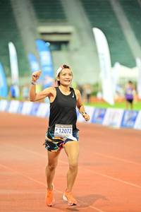 BIB: 12072
                            <button type="button" onclick="openModal(18714776)" class="btn btn-primary btn-sm float-right btn-popup" data-toggle="modal" data-target=".modal-high-quality">
                        <i class="fas fa-shopping-cart"></i> Add to Cart
                    </button>
                                            <button type="button" onclick="isThisMe(18714776, true)" class="btn btn-success btn-sm float-right btn-popup btn-isme hidden" data-toggle="tooltip" data-placement="bottom" title="นี่คือรูปของคุณใช่ไหม คลิกที่นี่เพื่อเอาเข้าอัลบั้ม">
                        <i class="fas fa-plus"></i> Add to album
                    </button>
                    <button type="button" onclick="isThisMe(18714776, false)" class="btn btn-warning btn-sm float-right btn-popup btn-isnotme hidden">
                        <i class="fas fa-ban"></i> Remove from album
                    </button>