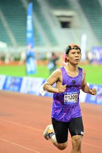 BIB: 1209
                            <button type="button" onclick="openModal(18714505)" class="btn btn-primary btn-sm float-right btn-popup" data-toggle="modal" data-target=".modal-high-quality">
                        <i class="fas fa-shopping-cart"></i> Add to Cart
                    </button>
                                            <button type="button" onclick="isThisMe(18714505, true)" class="btn btn-success btn-sm float-right btn-popup btn-isme hidden" data-toggle="tooltip" data-placement="bottom" title="นี่คือรูปของคุณใช่ไหม คลิกที่นี่เพื่อเอาเข้าอัลบั้ม">
                        <i class="fas fa-plus"></i> Add to album
                    </button>
                    <button type="button" onclick="isThisMe(18714505, false)" class="btn btn-warning btn-sm float-right btn-popup btn-isnotme hidden">
                        <i class="fas fa-ban"></i> Remove from album
                    </button>