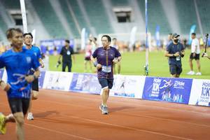 BIB: 449, 12517, 2012
                            <button type="button" onclick="openModal(18677917)" class="btn btn-primary btn-sm float-right btn-popup" data-toggle="modal" data-target=".modal-high-quality">
                        <i class="fas fa-shopping-cart"></i> Add to Cart
                    </button>
                                            <button type="button" onclick="isThisMe(18677917, true)" class="btn btn-success btn-sm float-right btn-popup btn-isme hidden" data-toggle="tooltip" data-placement="bottom" title="นี่คือรูปของคุณใช่ไหม คลิกที่นี่เพื่อเอาเข้าอัลบั้ม">
                        <i class="fas fa-plus"></i> Add to album
                    </button>
                    <button type="button" onclick="isThisMe(18677917, false)" class="btn btn-warning btn-sm float-right btn-popup btn-isnotme hidden">
                        <i class="fas fa-ban"></i> Remove from album
                    </button>