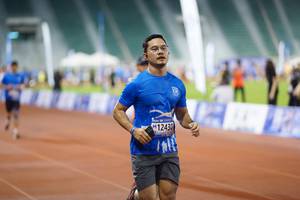 BIB: 12430
                            <button type="button" onclick="openModal(18677568)" class="btn btn-primary btn-sm float-right btn-popup" data-toggle="modal" data-target=".modal-high-quality">
                        <i class="fas fa-shopping-cart"></i> Add to Cart
                    </button>
                                            <button type="button" onclick="isThisMe(18677568, true)" class="btn btn-success btn-sm float-right btn-popup btn-isme hidden" data-toggle="tooltip" data-placement="bottom" title="นี่คือรูปของคุณใช่ไหม คลิกที่นี่เพื่อเอาเข้าอัลบั้ม">
                        <i class="fas fa-plus"></i> Add to album
                    </button>
                    <button type="button" onclick="isThisMe(18677568, false)" class="btn btn-warning btn-sm float-right btn-popup btn-isnotme hidden">
                        <i class="fas fa-ban"></i> Remove from album
                    </button>