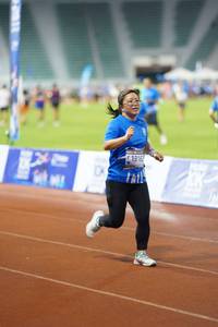 BIB: 13162
                            <button type="button" onclick="openModal(18679821)" class="btn btn-primary btn-sm float-right btn-popup" data-toggle="modal" data-target=".modal-high-quality">
                        <i class="fas fa-shopping-cart"></i> Add to Cart
                    </button>
                                            <button type="button" onclick="isThisMe(18679821, true)" class="btn btn-success btn-sm float-right btn-popup btn-isme hidden" data-toggle="tooltip" data-placement="bottom" title="นี่คือรูปของคุณใช่ไหม คลิกที่นี่เพื่อเอาเข้าอัลบั้ม">
                        <i class="fas fa-plus"></i> Add to album
                    </button>
                    <button type="button" onclick="isThisMe(18679821, false)" class="btn btn-warning btn-sm float-right btn-popup btn-isnotme hidden">
                        <i class="fas fa-ban"></i> Remove from album
                    </button>