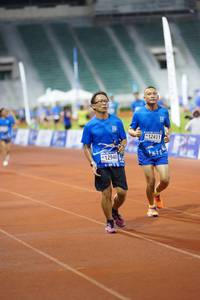 BIB: 12940, 3241, 12411
                            <button type="button" onclick="openModal(18679220)" class="btn btn-primary btn-sm float-right btn-popup" data-toggle="modal" data-target=".modal-high-quality">
                        <i class="fas fa-shopping-cart"></i> Add to Cart
                    </button>
                                            <button type="button" onclick="isThisMe(18679220, true)" class="btn btn-success btn-sm float-right btn-popup btn-isme hidden" data-toggle="tooltip" data-placement="bottom" title="นี่คือรูปของคุณใช่ไหม คลิกที่นี่เพื่อเอาเข้าอัลบั้ม">
                        <i class="fas fa-plus"></i> Add to album
                    </button>
                    <button type="button" onclick="isThisMe(18679220, false)" class="btn btn-warning btn-sm float-right btn-popup btn-isnotme hidden">
                        <i class="fas fa-ban"></i> Remove from album
                    </button>