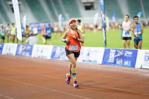 BIB: 12165
                            <button type="button" onclick="openModal(18677533)" class="btn btn-primary btn-sm float-right btn-popup" data-toggle="modal" data-target=".modal-high-quality">
                        <i class="fas fa-shopping-cart"></i> Add to Cart
                    </button>
                                            <button type="button" onclick="isThisMe(18677533, true)" class="btn btn-success btn-sm float-right btn-popup btn-isme hidden" data-toggle="tooltip" data-placement="bottom" title="นี่คือรูปของคุณใช่ไหม คลิกที่นี่เพื่อเอาเข้าอัลบั้ม">
                        <i class="fas fa-plus"></i> Add to album
                    </button>
                    <button type="button" onclick="isThisMe(18677533, false)" class="btn btn-warning btn-sm float-right btn-popup btn-isnotme hidden">
                        <i class="fas fa-ban"></i> Remove from album
                    </button>