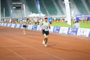 BIB: 124
                            <button type="button" onclick="openModal(18677499)" class="btn btn-primary btn-sm float-right btn-popup" data-toggle="modal" data-target=".modal-high-quality">
                        <i class="fas fa-shopping-cart"></i> Add to Cart
                    </button>
                                            <button type="button" onclick="isThisMe(18677499, true)" class="btn btn-success btn-sm float-right btn-popup btn-isme hidden" data-toggle="tooltip" data-placement="bottom" title="นี่คือรูปของคุณใช่ไหม คลิกที่นี่เพื่อเอาเข้าอัลบั้ม">
                        <i class="fas fa-plus"></i> Add to album
                    </button>
                    <button type="button" onclick="isThisMe(18677499, false)" class="btn btn-warning btn-sm float-right btn-popup btn-isnotme hidden">
                        <i class="fas fa-ban"></i> Remove from album
                    </button>